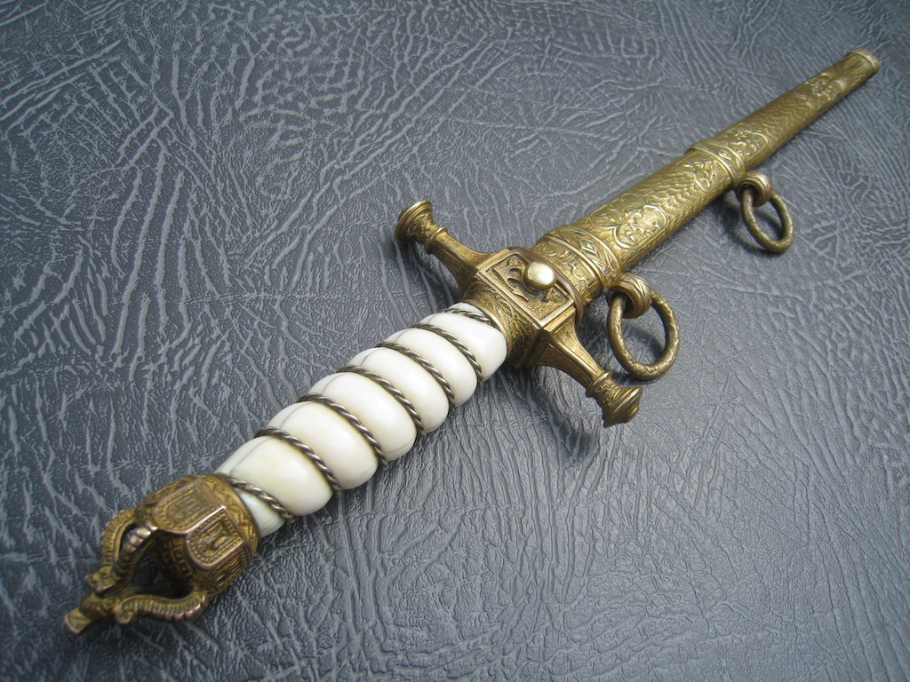 Marinedolch